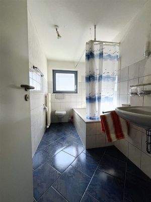 Tageslicht-Badezimmer 1. Ebene