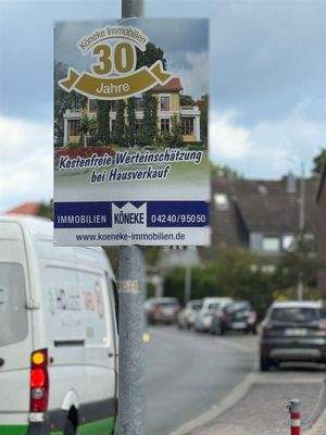 an dieser Straße gelegen