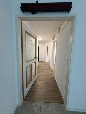 Flur zu den Behandlungsräumen