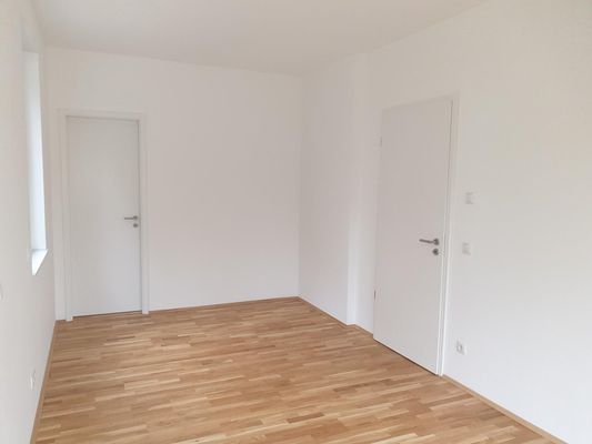 Teilansicht Schlafzimmer (3)
