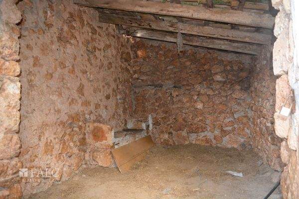 Platz für den Karren/sitio para el carrito/space for the cart