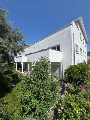 Zwei großzügige Balkone