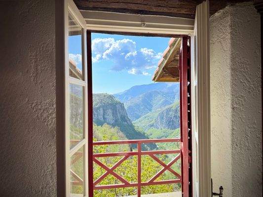 AT994_07 TERRA ITALIA IMMOBILIEN__TRIORA_VALLE ARG