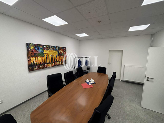 Innansicht Halle 1 - JLL