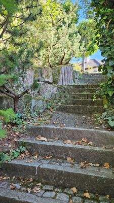 ...nur ein paar Stufen dann...