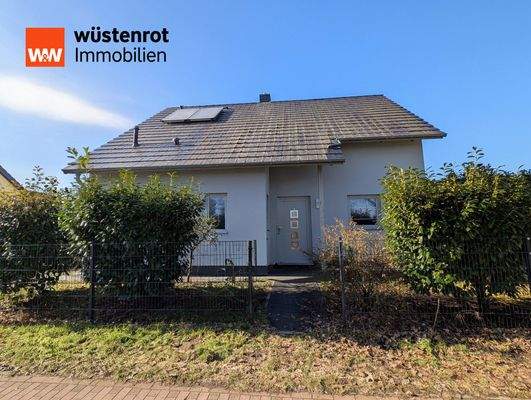 Ansicht von der Straßenseite