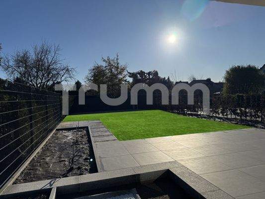 Uneinsehbarer Sonnengarten