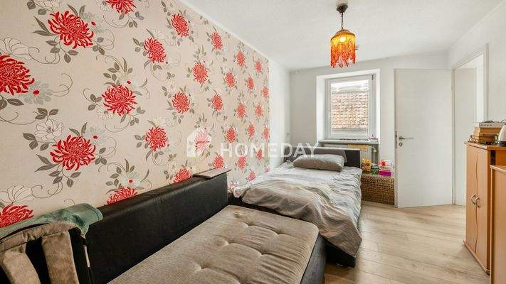 1. OG Schlafzimmer 1