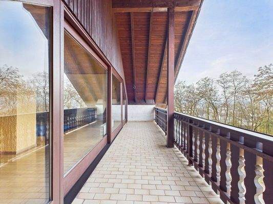 Familienfreundliches Zweifamilienhaus in Lebach