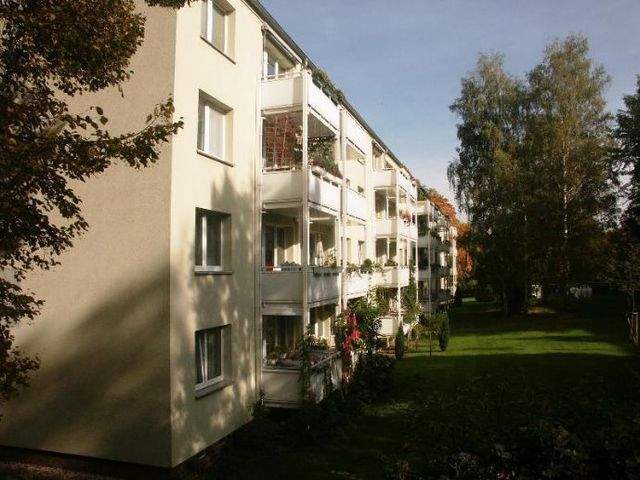 4-Raumwohnung mit Südbalkon in TOP Lage! - Foto 2