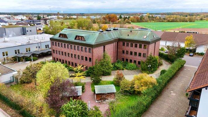 dji_fly_20231103_094954_0090_1699102869960_photo