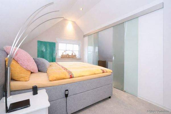 Schlafzimmer Dachgeschoss