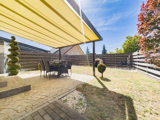 Pergola mit elektr. Markise