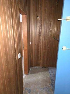 WE1 Schlafraum 2 Ankleide Bild 2.jpg