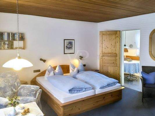 Wohnung 2 - Schlafzimmer