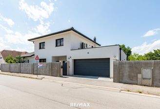 1 Haus Straßenseite