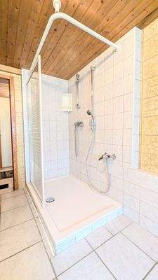 EG - Bad Ansicht Dusche