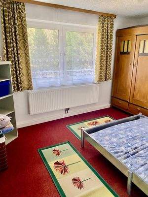 ein weiteres Zimmer im OG