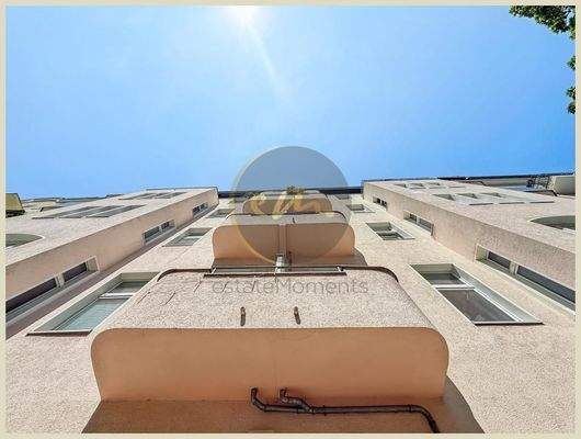 Fassade (Straßenseite)