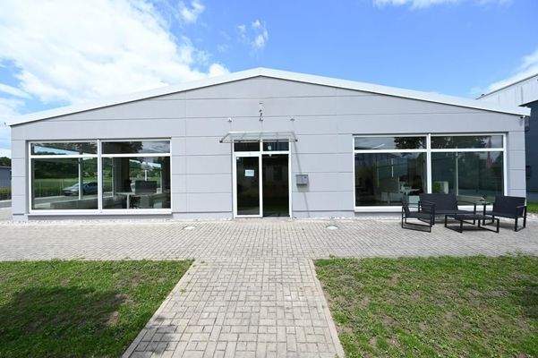 Großzügige Schaufenster