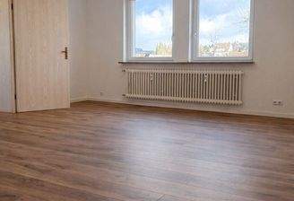 Wohnzimmer-/Esszimmer