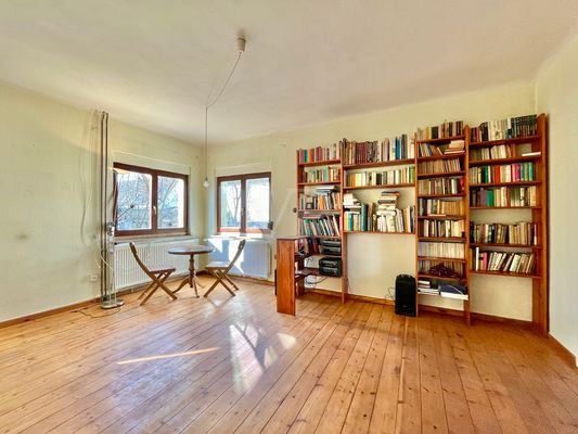 EG Zimmer II (Durchgangszimmer)