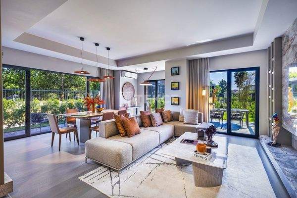 Stylish Apartments in an Extensive Project in İstanbul Sarıyer