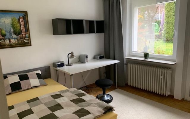 1 1 Zimmer mieten in Stuttgart möbliert für Wohnen auf zeit bei urbanbnb.jpeg