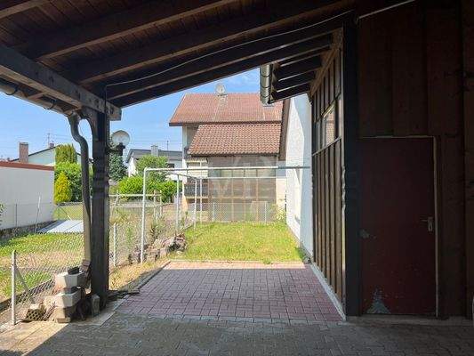 Überdachter Innenhof