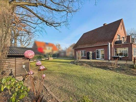 Rückansicht und Garten