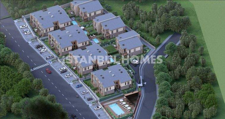 Luxury 5-Bedroom Villas with Pools and Security in Istanbul