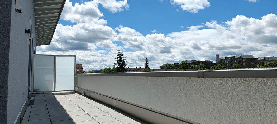 große Dachterrasse