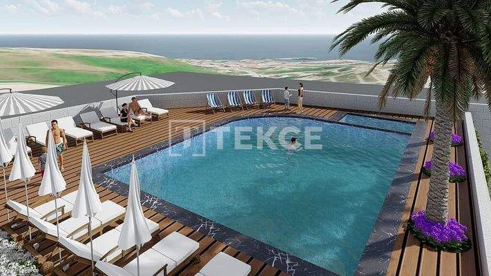 Apartments in a Complex with Sea and City Views in Çınarcık