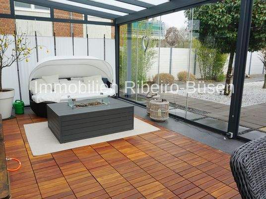 Der lichtdurchflutete Sommergarten