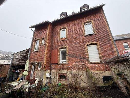 Mehrfamilienhaus - Außenansicht (Rückseite).jpeg
