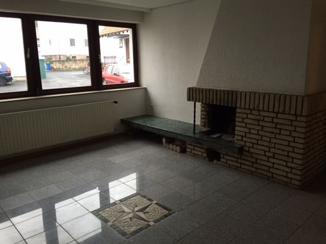 3 Zimmer EG Wohnung mit Terrasse und Kamin in Göttingen - Weende (Uni-Nähe)