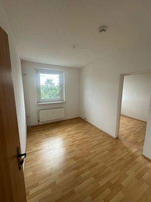 Kleines, helles Zimmer