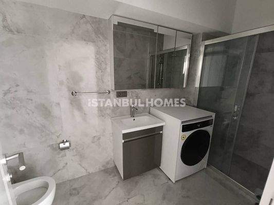 Flats with Gym and Parking Lot in İstanbul Zeytinburnu