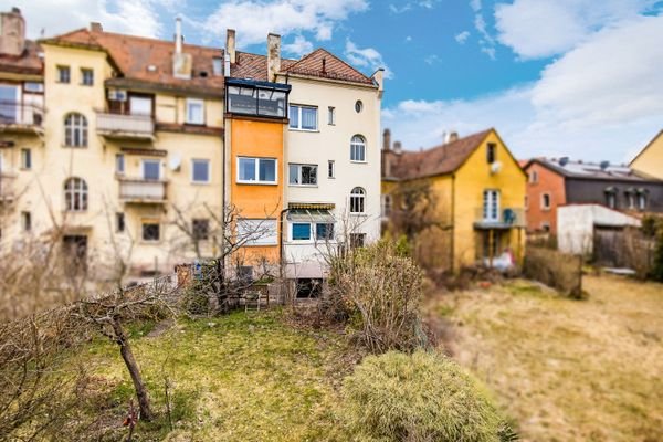Blick auf die Rückseite des Anwesens