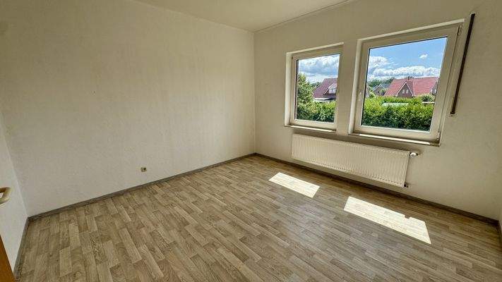 Schlafzimmer OG links