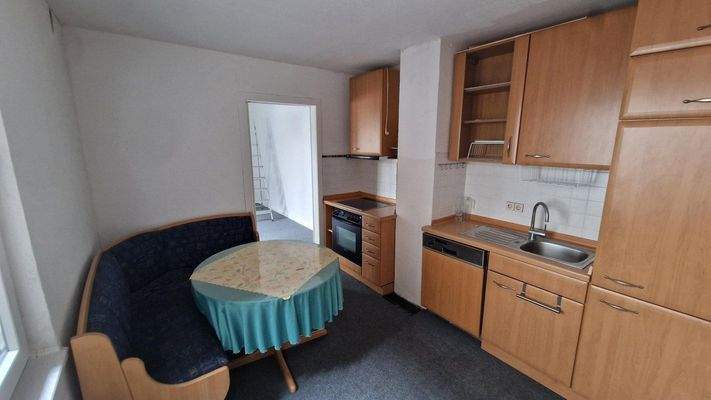 Zimmer 1 (Küche/Esszimmer)