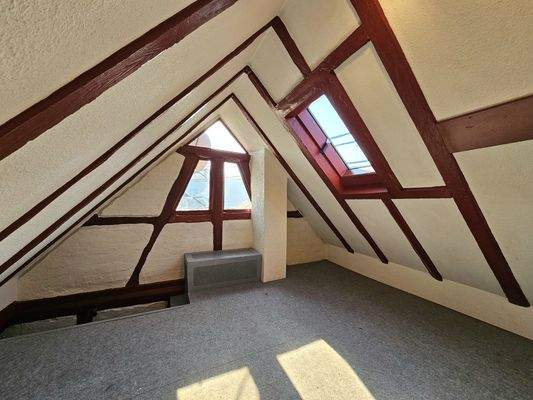 2. DG: Zusätzliches Zimmer 1