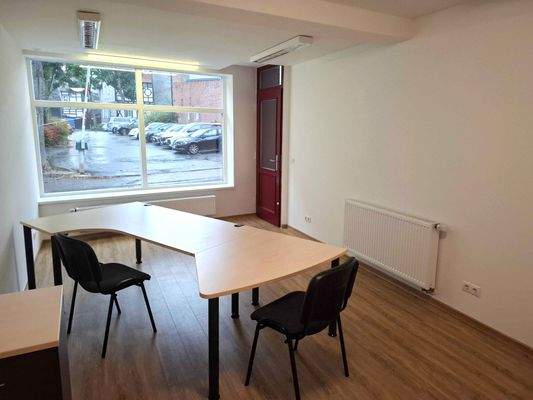 Gewerbeeinheit EG re 34 qm