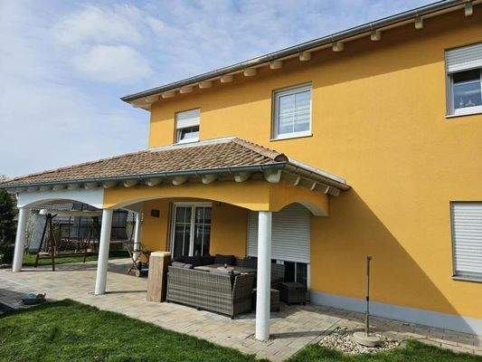 Blick auf Ostterrasse