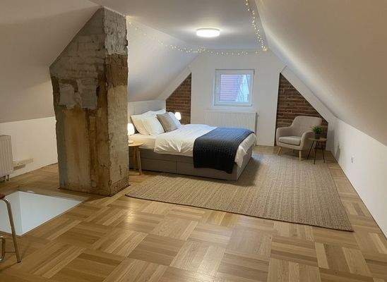 Schlafzimmer im DG KI gestaged