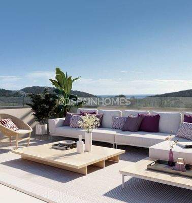 Spacious Flats in a Golfside Complex with Pool in Casares