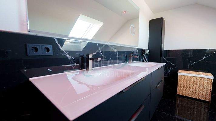 Badezimmer Obergeschoss