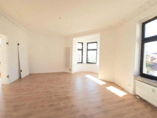 Wohnzimmer mit Erker