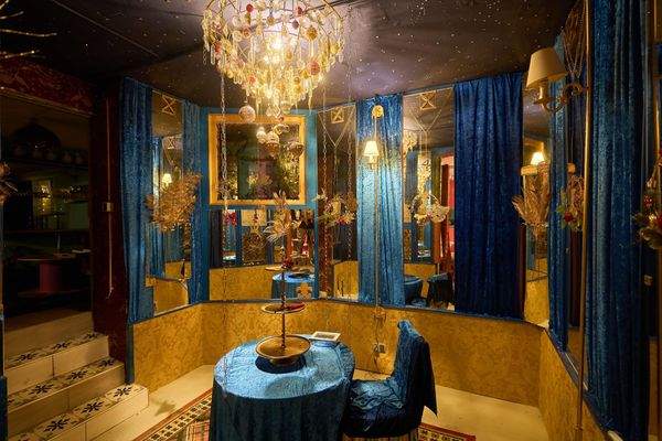 Spiegelsaal im Keller