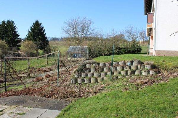 Garten hinter dem Haus